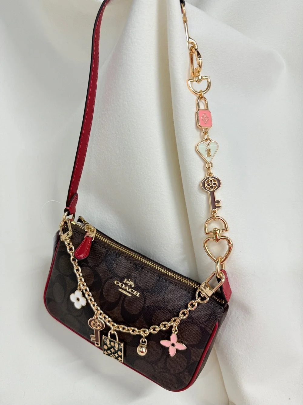 coach Nolita 19 In Signature Canvas c3308
